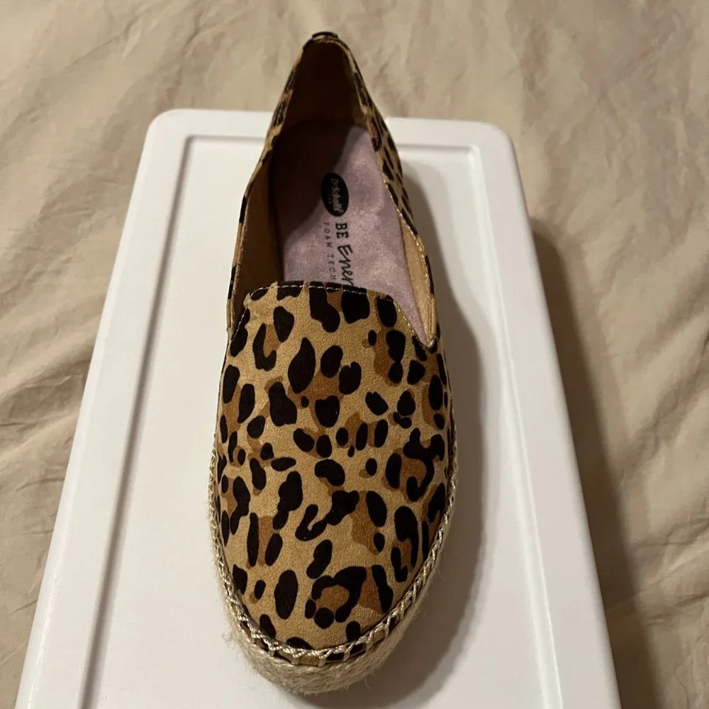 Like New Dr. Scholl's Find Me Espadrille Slip On tan/black leopard print…
